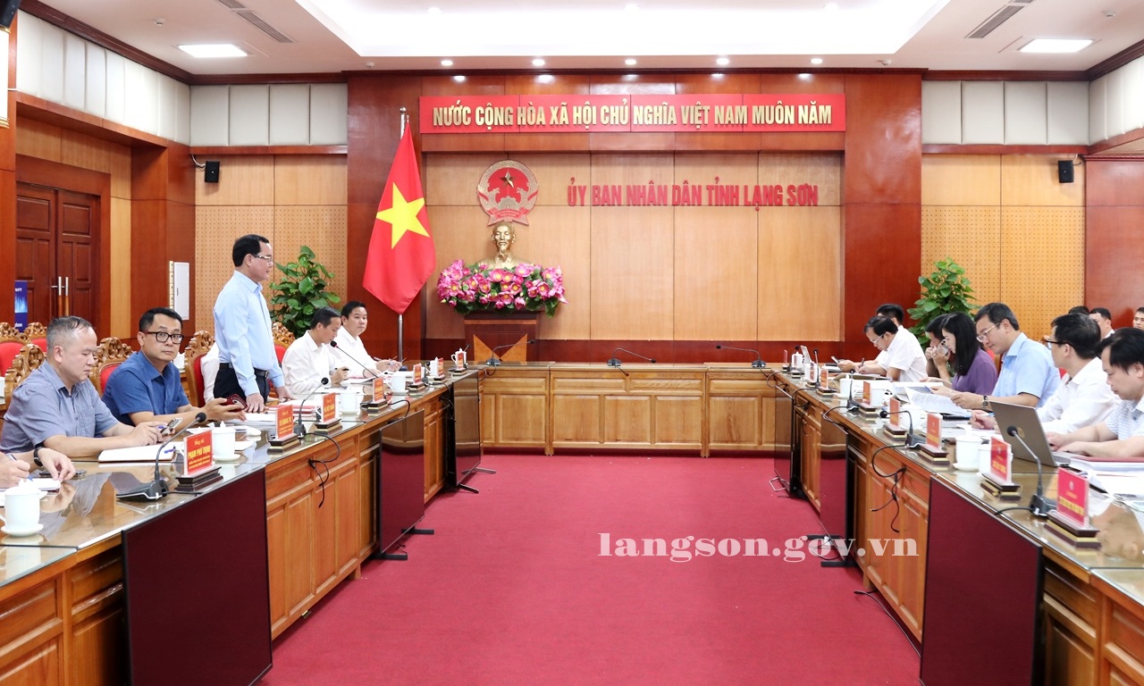 Đoàn công tác Bộ Dân tộc và Tôn giáo làm việc tại Lạng Sơn