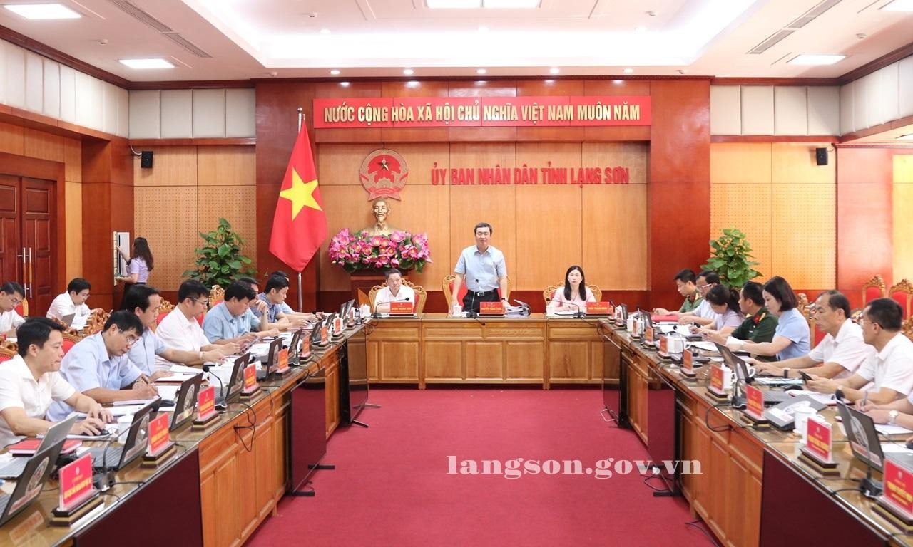 UBND tỉnh họp thường kỳ tháng 6