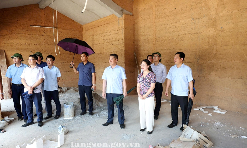 Lãnh đạo UBND tỉnh kiểm tra tình hình triển khai kế hoạch phát triển Kinh888 nhà cái bóng đá world cup 2026, dự toán ngân sách nhà nước, kịch bản tăng trưởng kinh tế năm 2026 và các chương trình mục tiêu quốc gia tại các xã: Văn Quan, Điềm He, Khánh Khê, Tân Đoàn, Tri Lễ, Yên Phúc